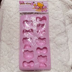 Sanrio | Kitchen | Hello Kitty Ice Cube Tray